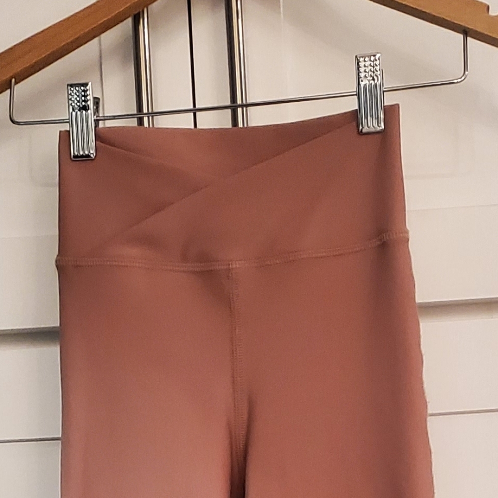TIGER FRIDAY SET May Split Flare Leggings - Fawn - CXL / Bralette CXL (MIA)*